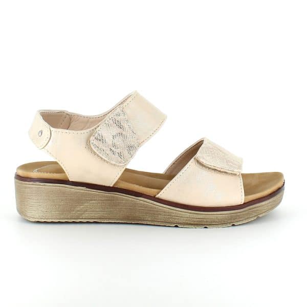 Elegant beige sandal med brede remme og lille hæl - 36